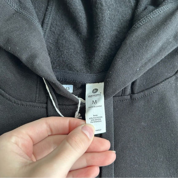 90 degrees hoodie - Picture 2 of 4